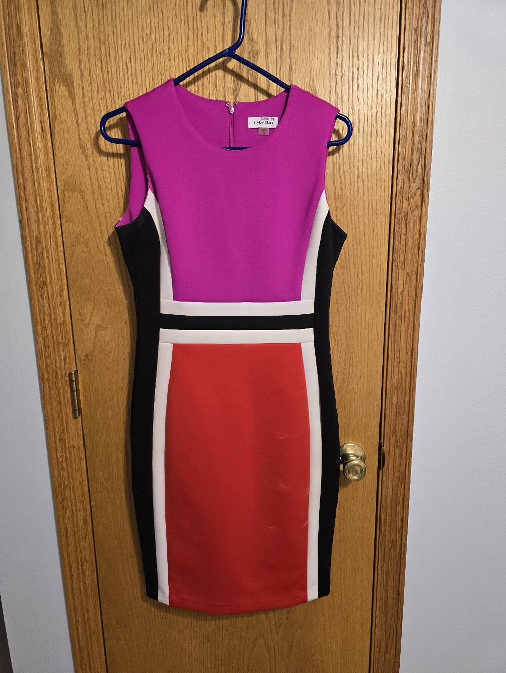 Calvin Klein Fitted Colorblock Midi Dress in Fuchsia, Red, Black & White